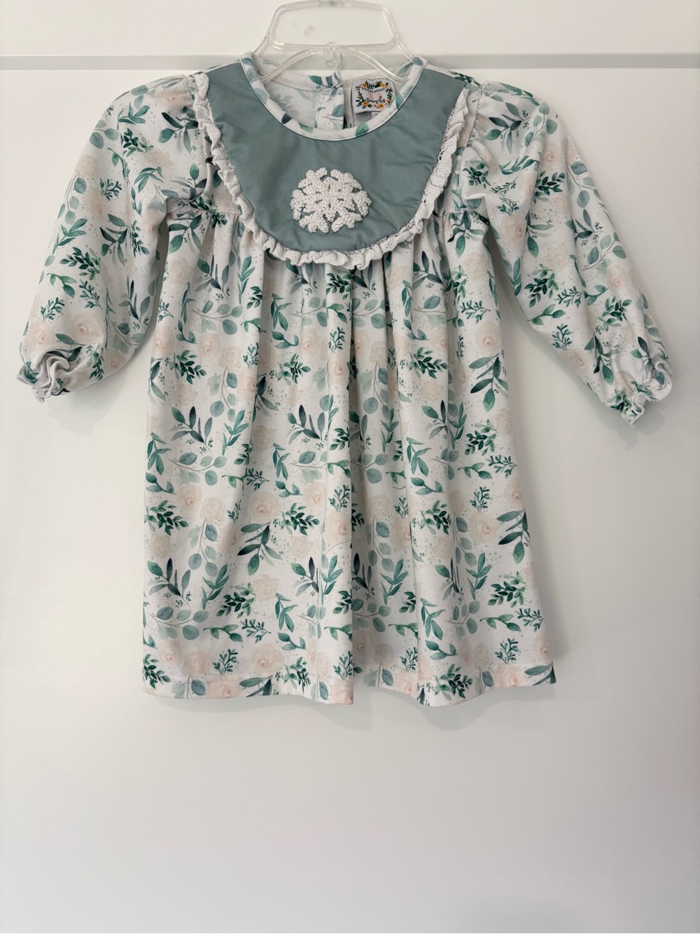 Saving Grace Smocks French Knot Snowflake Floral Dress 2T
